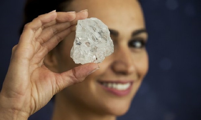 Biggest diamond discovered in 100 years fails to sell at London auction